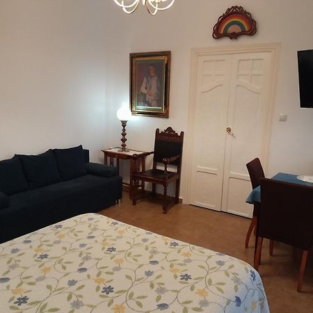 אליקאנטה Pension Antonio Guesthouse מראה חיצוני תמונה