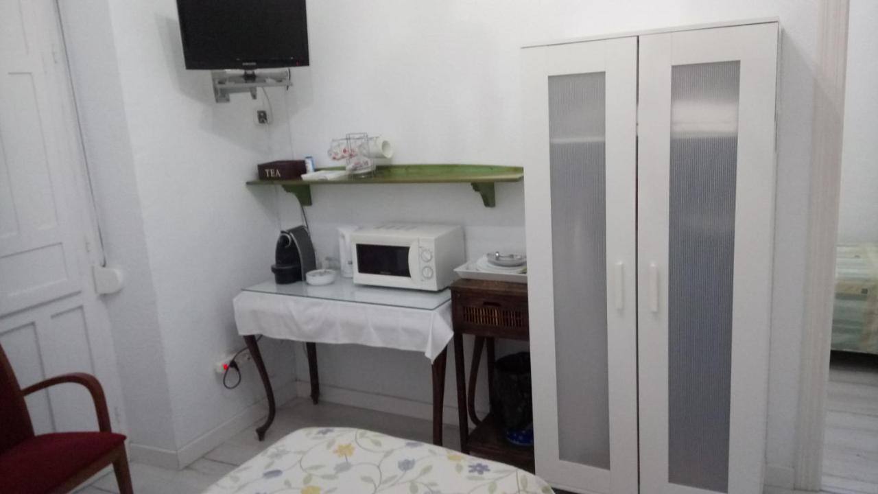 אליקאנטה Pension Antonio Guesthouse מראה חיצוני תמונה